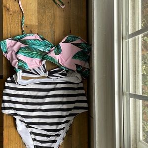 XXL Vacation Vibes Bathing Suit!